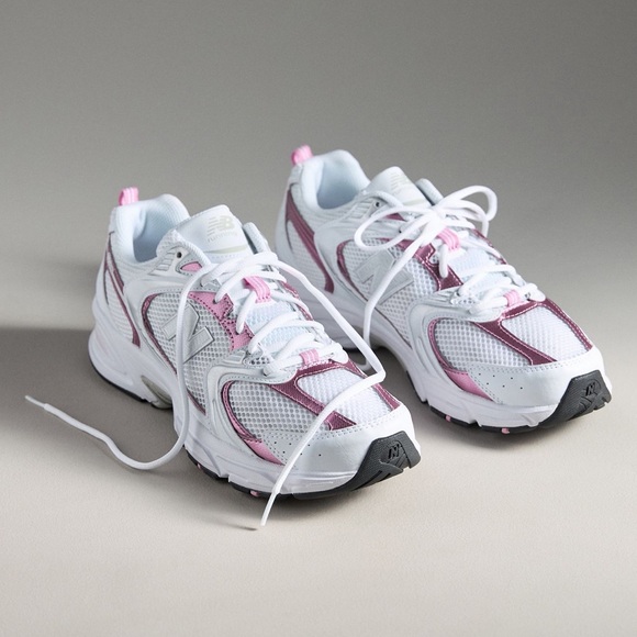 New Balance 530 White/Pink Sugar W 7.5/ unisex 6 - Picture 1 of 8